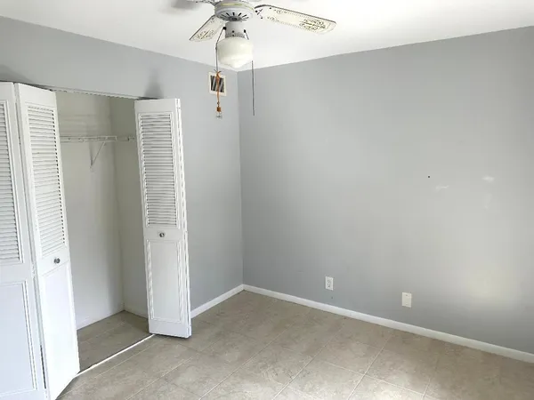 $1,900 | 728 Sunny Pine Way, Unit A3, Greenacres, FL 33415