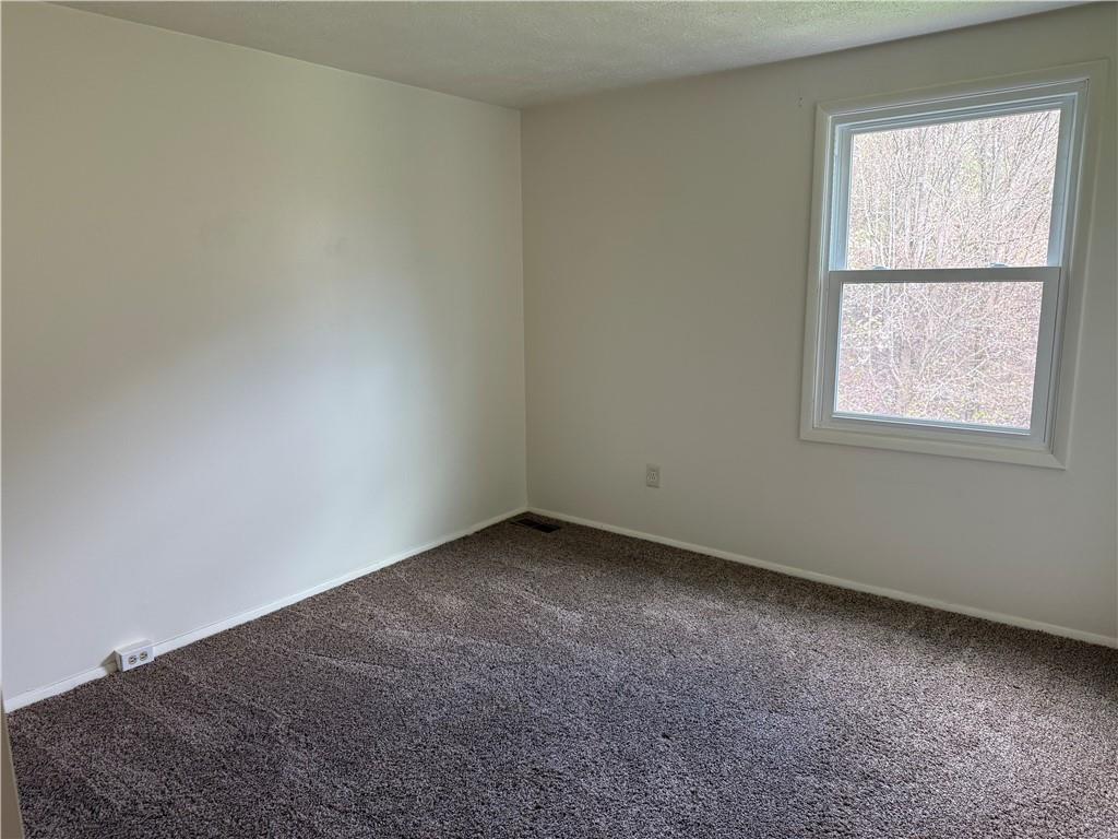 208 Quail Run Road Venetia, PA 15367 - Photo 13 of 19