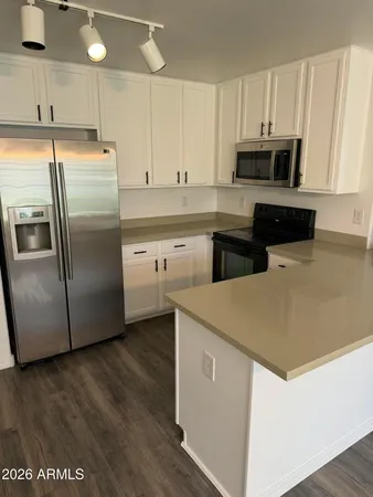 $2,900 | 878 South Huish Drive, Unit LOT 105, Gilbert, AZ 85296