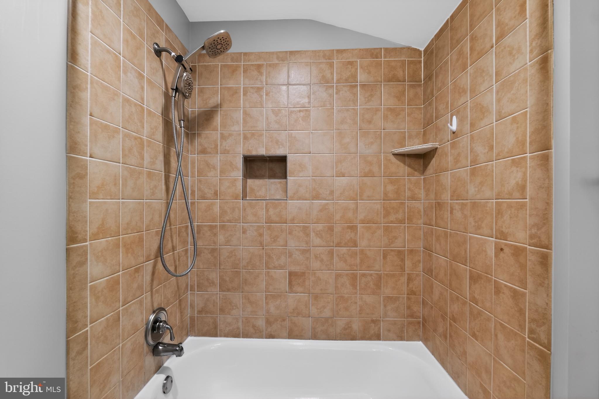 1724 Dublin Drive Silver Spring, MD 20902 - Photo 38 of 55 Hall Bath Shower Tub Combo second level