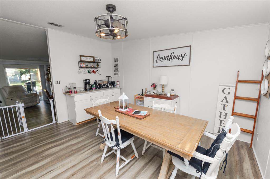 11516 Tuten Loop Lithia, FL 33547 - Photo 18 of 58