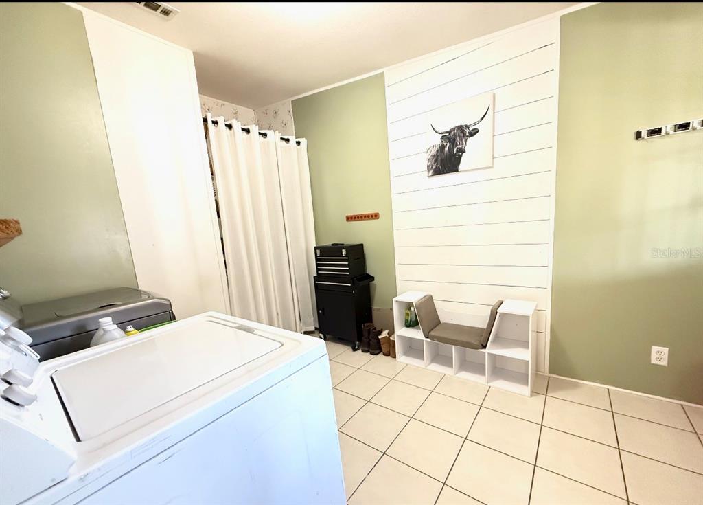 11516 Tuten Loop Lithia, FL 33547 - Photo 33 of 58