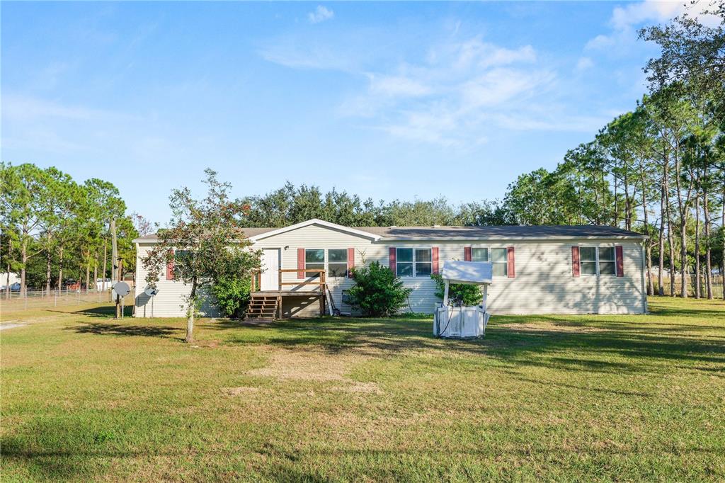 11516 Tuten Loop Lithia, FL 33547 - Photo 44 of 58