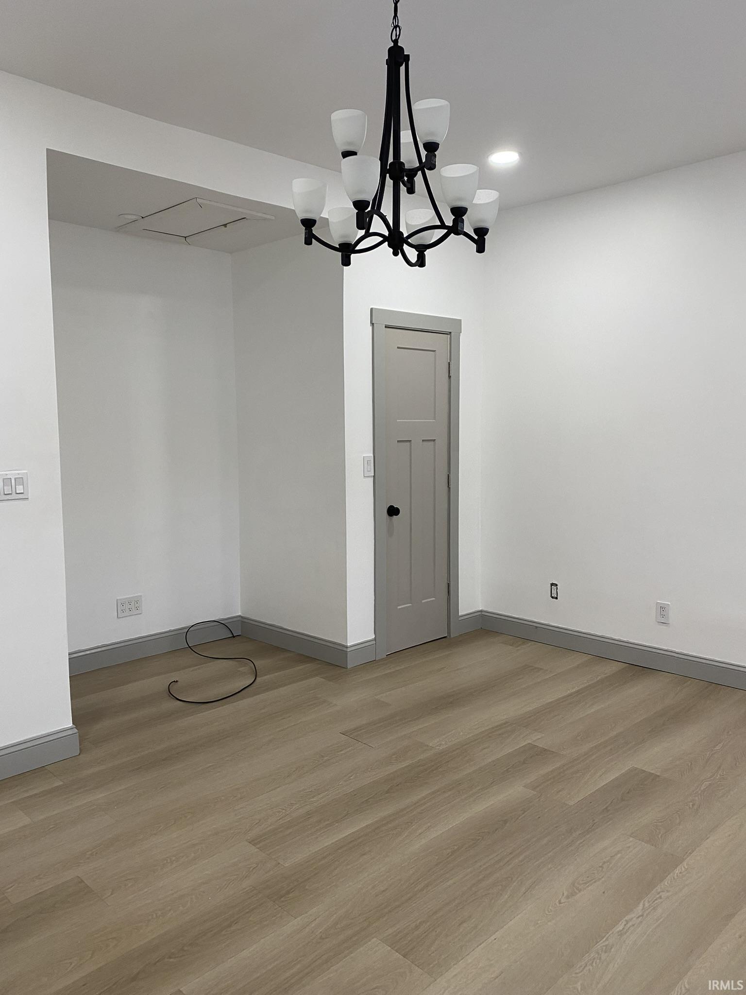 901 Race Street Logansport, IN 46947 - Photo 4 of 33