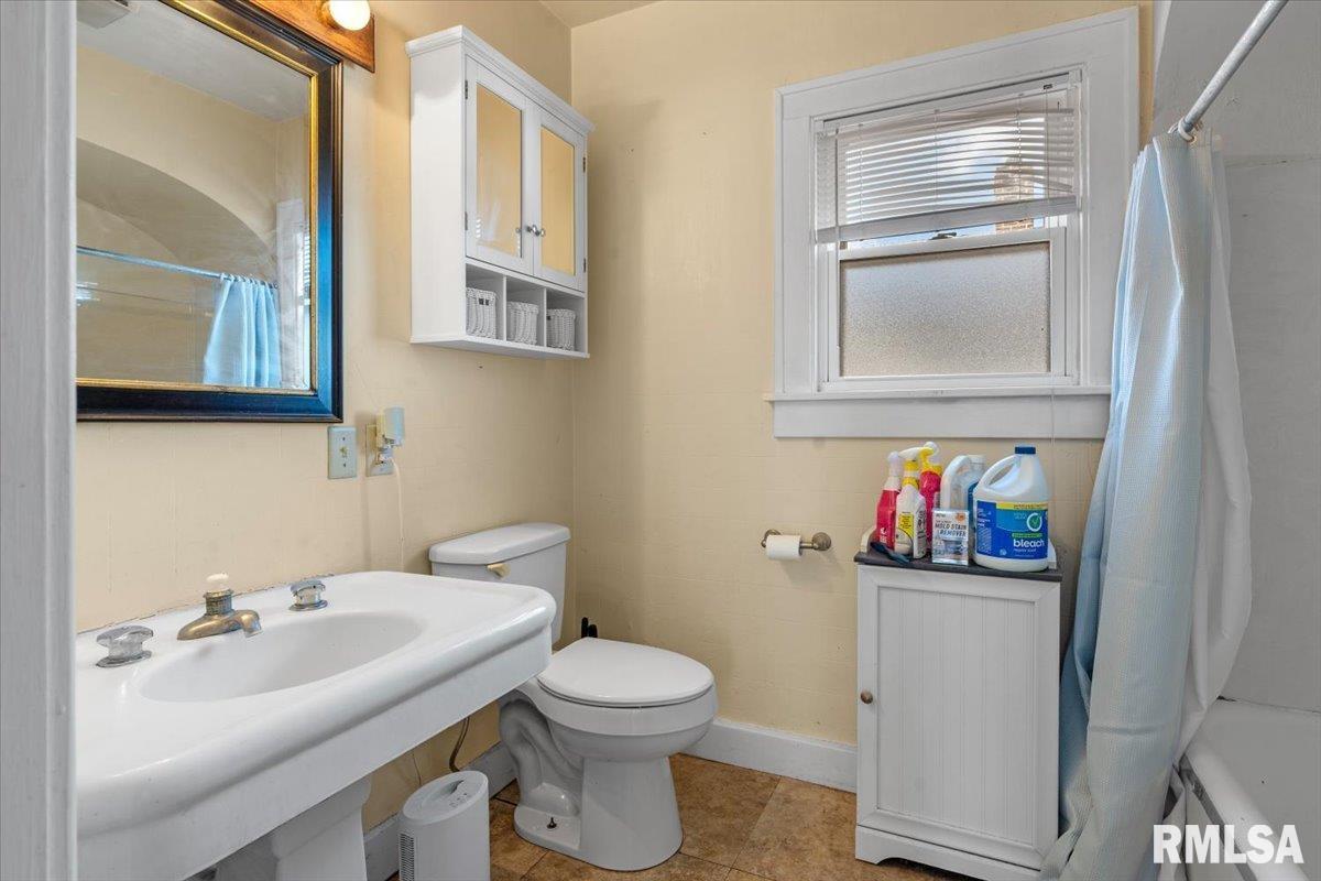 2340 South 7th Street Springfield, IL 62703 - Photo 19 of 33 Gallery Image 19