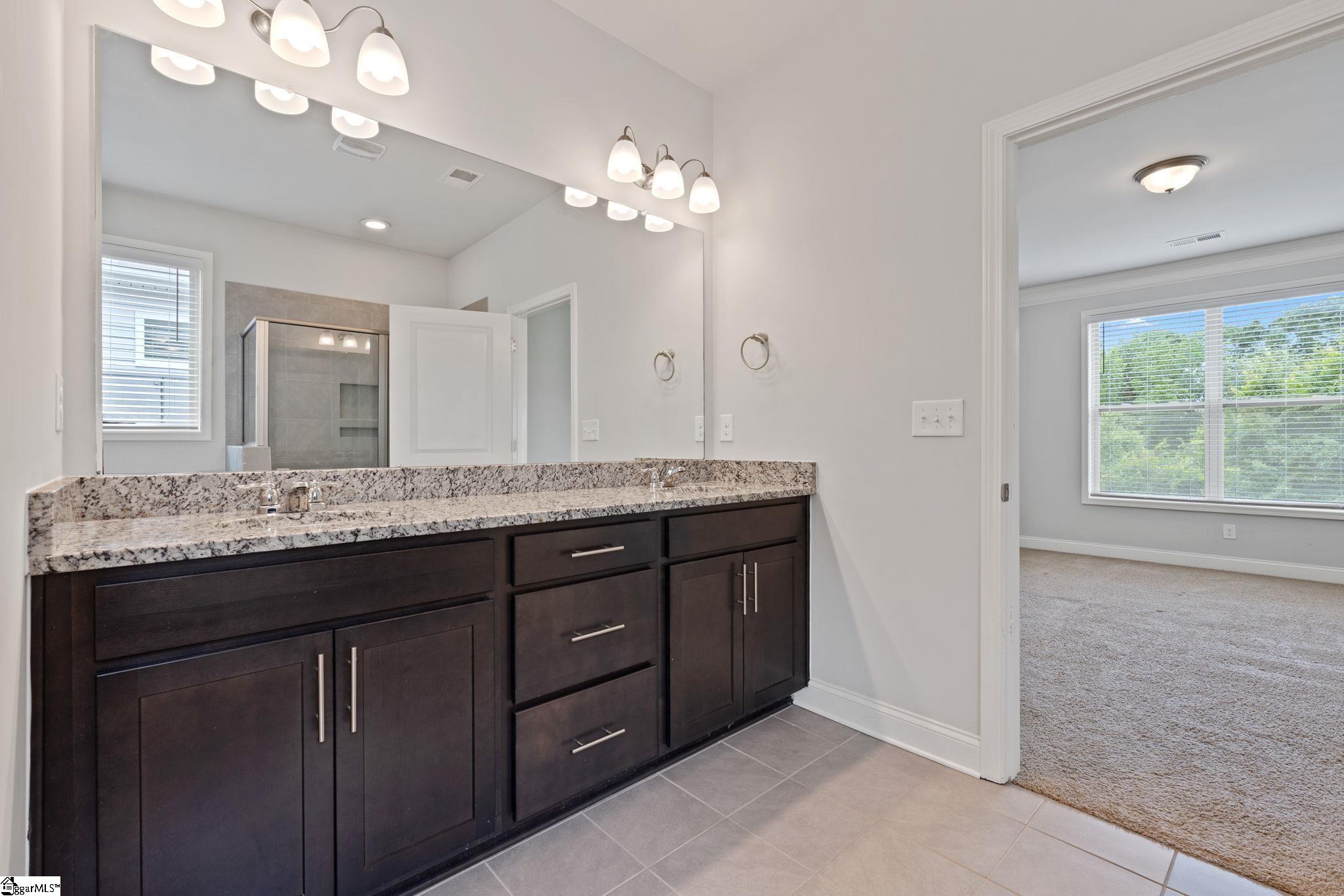 854 Deepwood Court Boiling Springs, SC 29316 - Photo 19 of 36