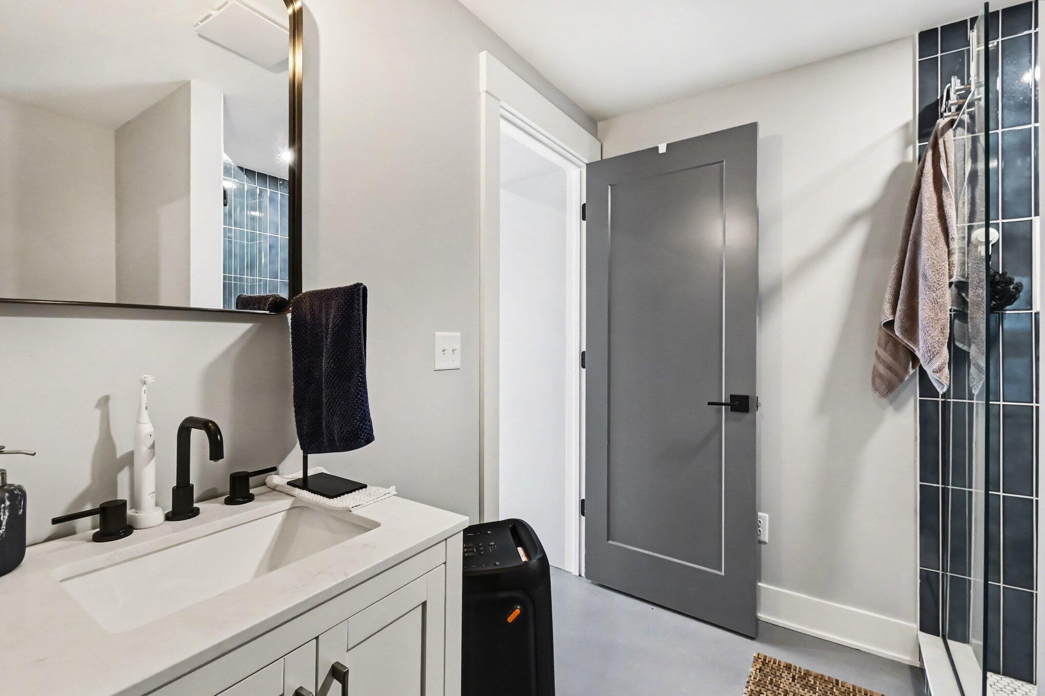 517 Glazier Road Chelsea, MI 48118 - Photo 40 of 61 039_file_6716