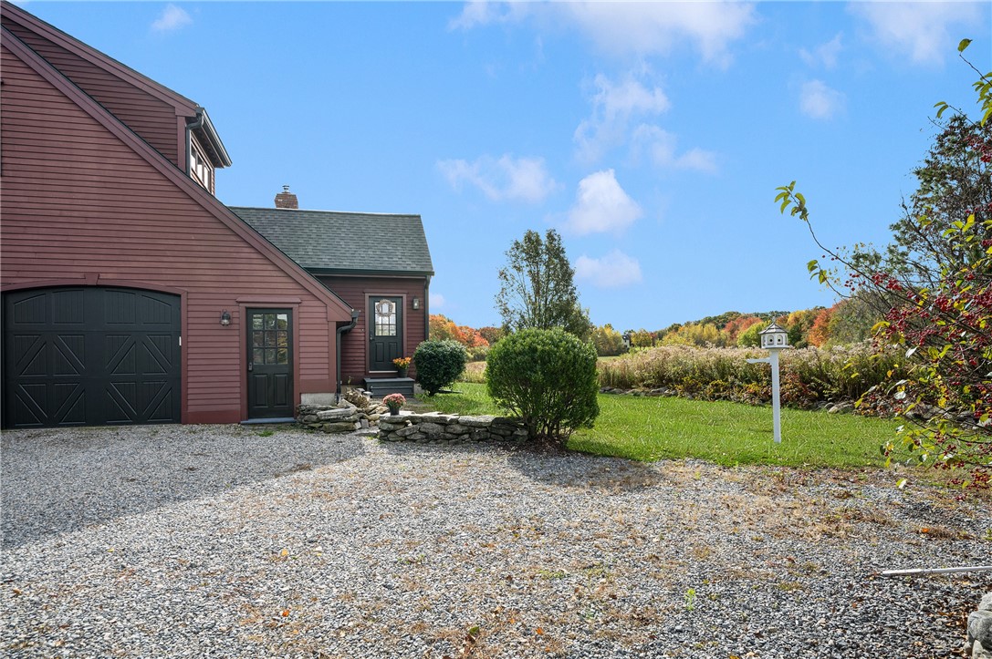 318 Sutton Street Uxbridge, MA 01569 - Photo 22 of 24