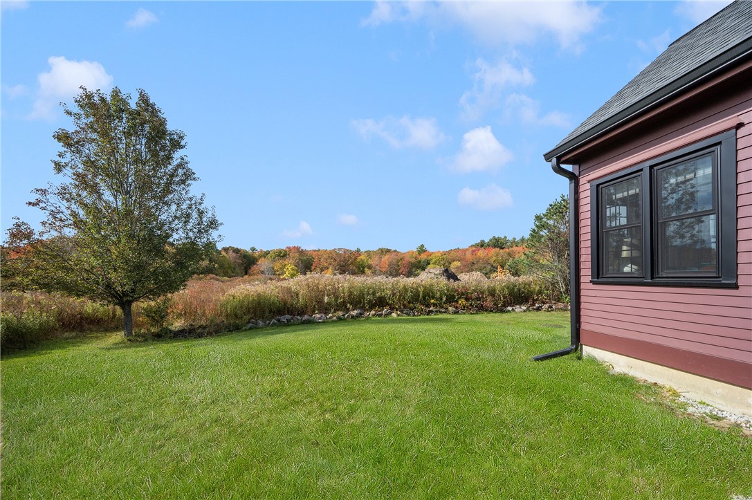 318 Sutton Street Uxbridge, MA 01569 - Photo 23 of 24