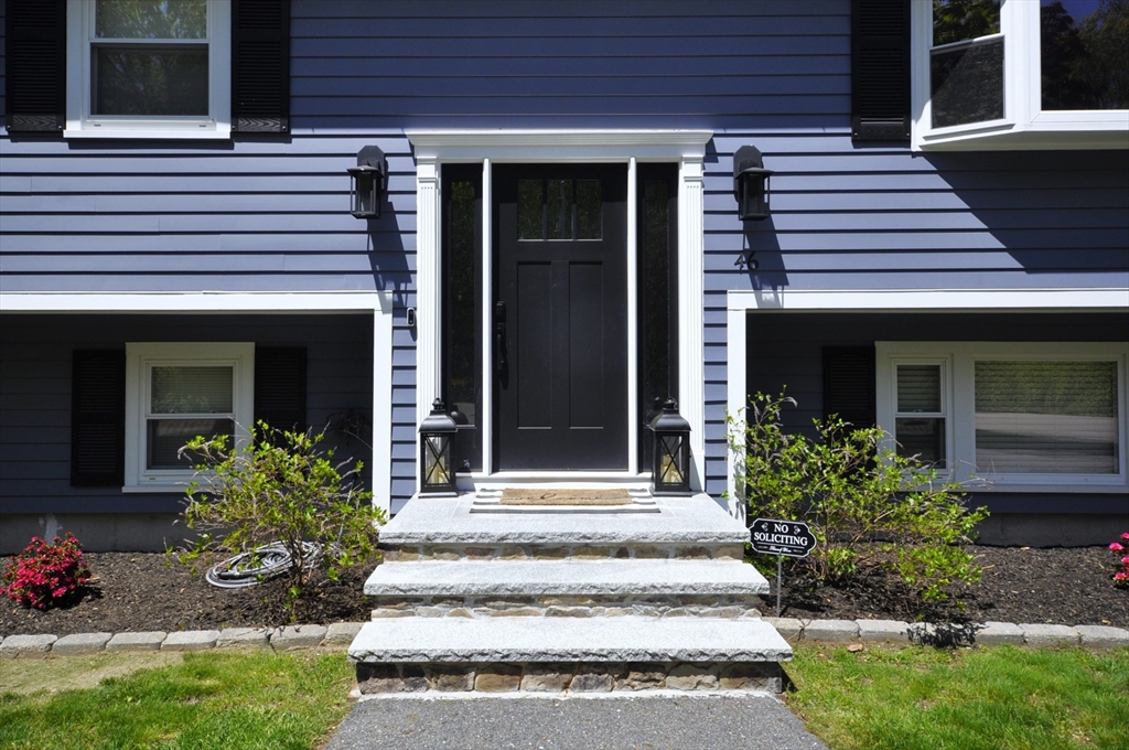 46 Bridle Road Bridgewater, MA 02324 - Photo 4 of 37 Gallery Image 4