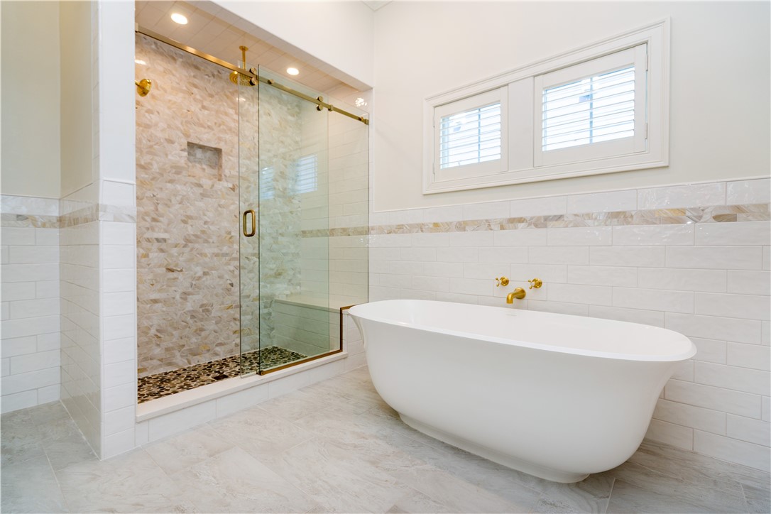 15 Hampton Road, Unit 20 Coventry, RI 02816 - Photo 15 of 50 Gallery Image 15