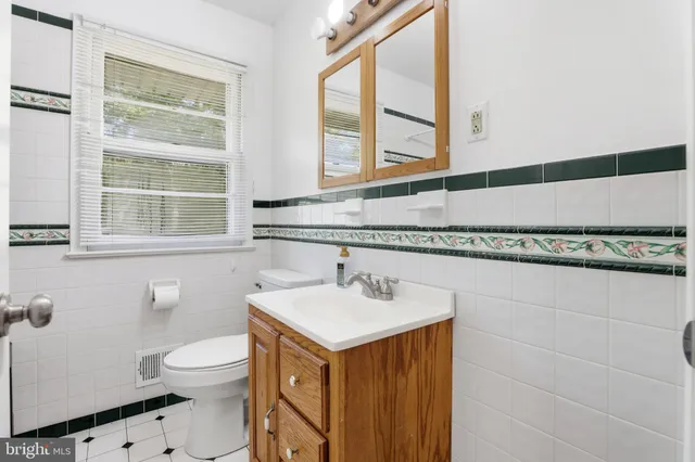 $499,900 | 6003 Windham Road, Laurel, MD 20707