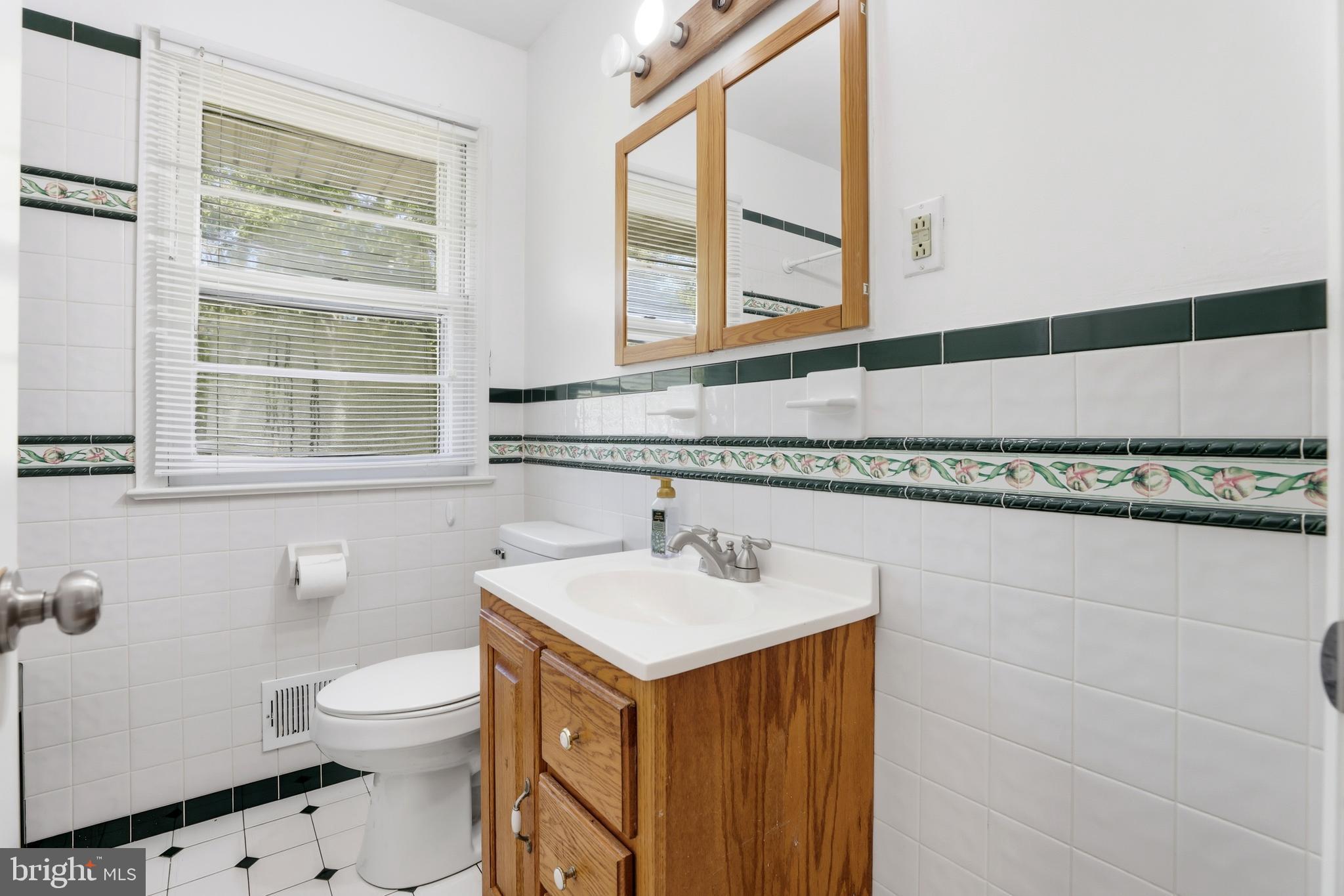 6003 Windham Road Laurel, MD 20707 - Photo 13 of 30