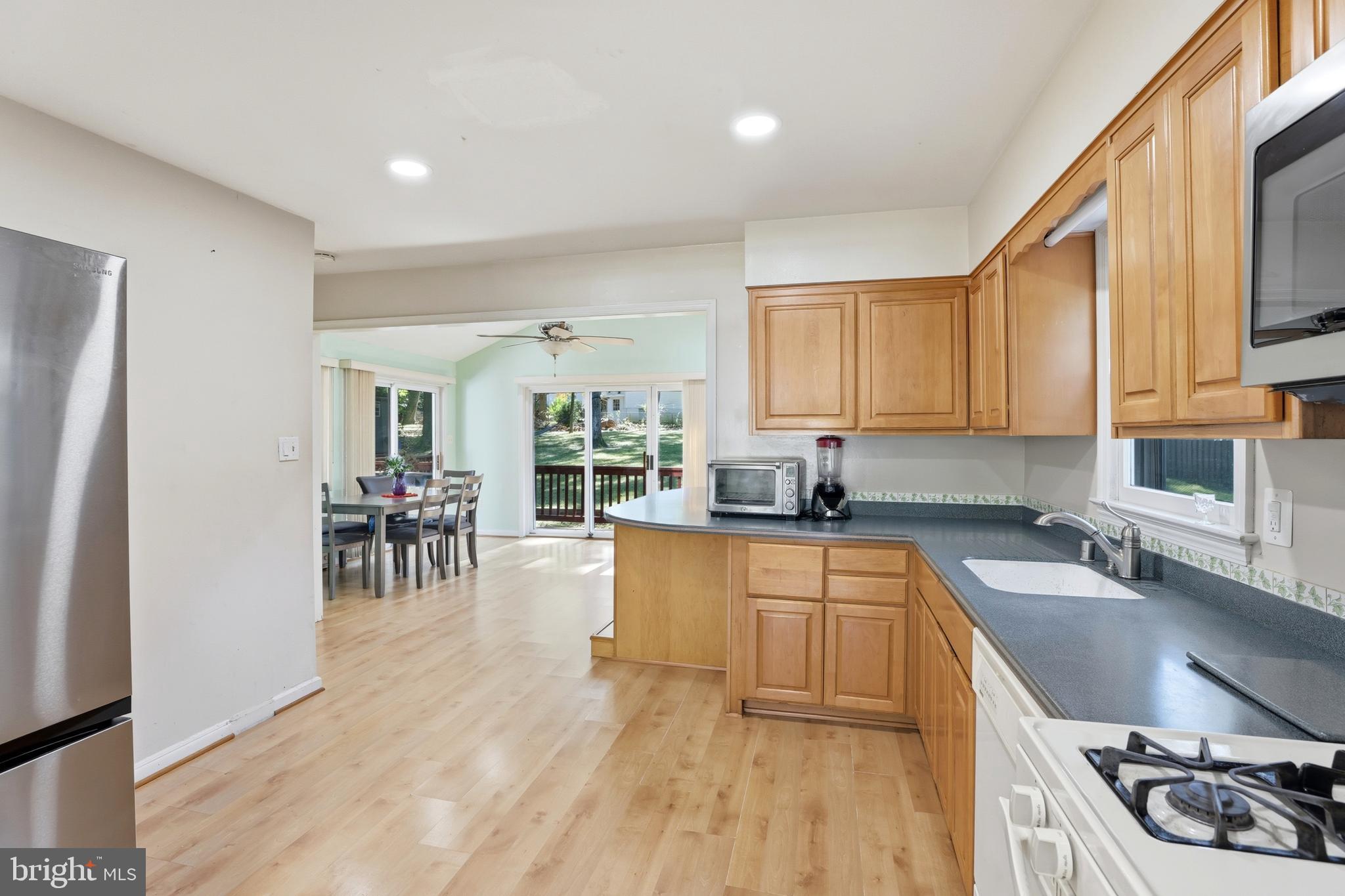 6003 Windham Road Laurel, MD 20707 - Photo 9 of 30