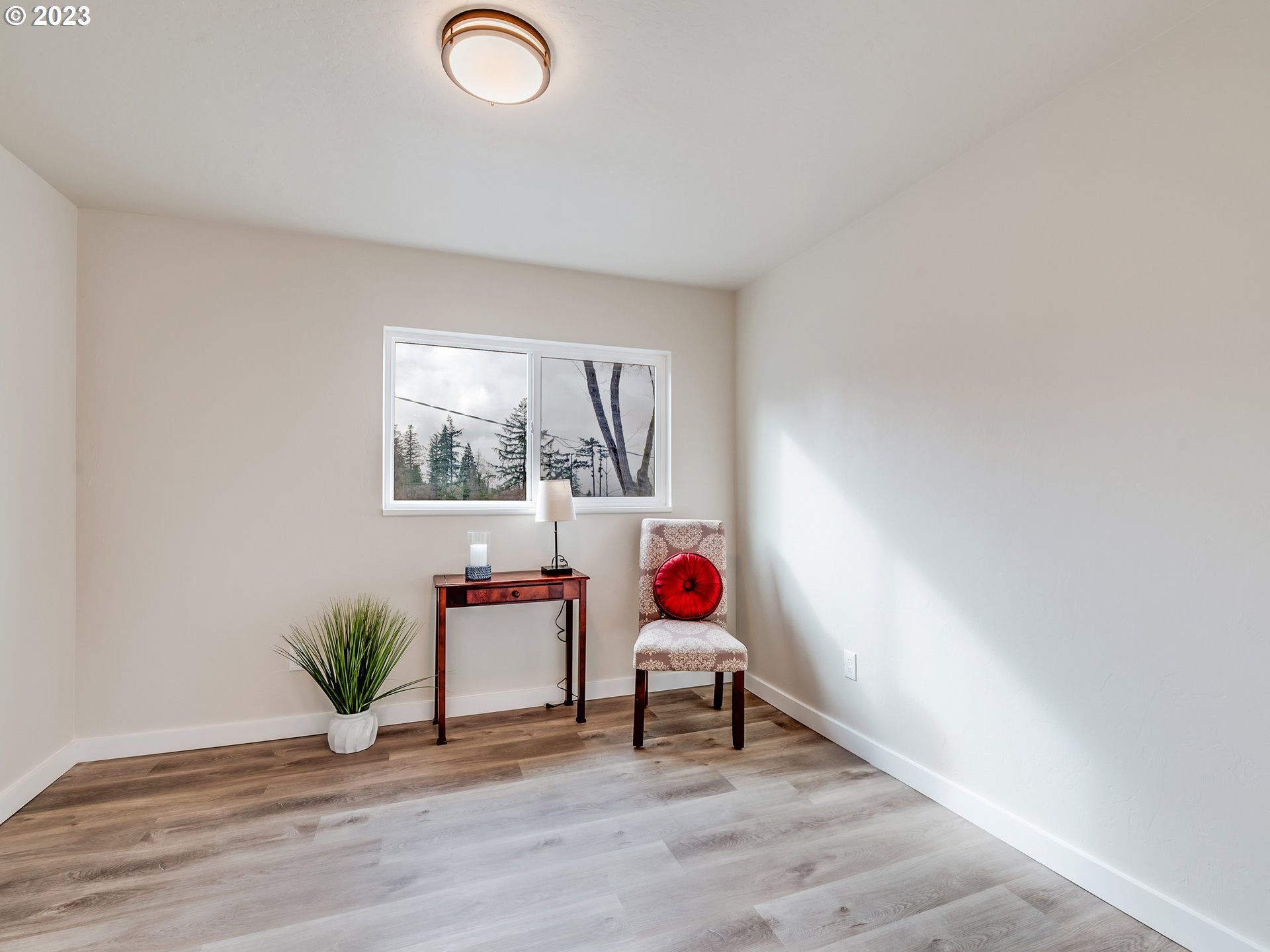 7935 South A Street Springfield, OR 97478 - Photo 16 of 32 Den/Office