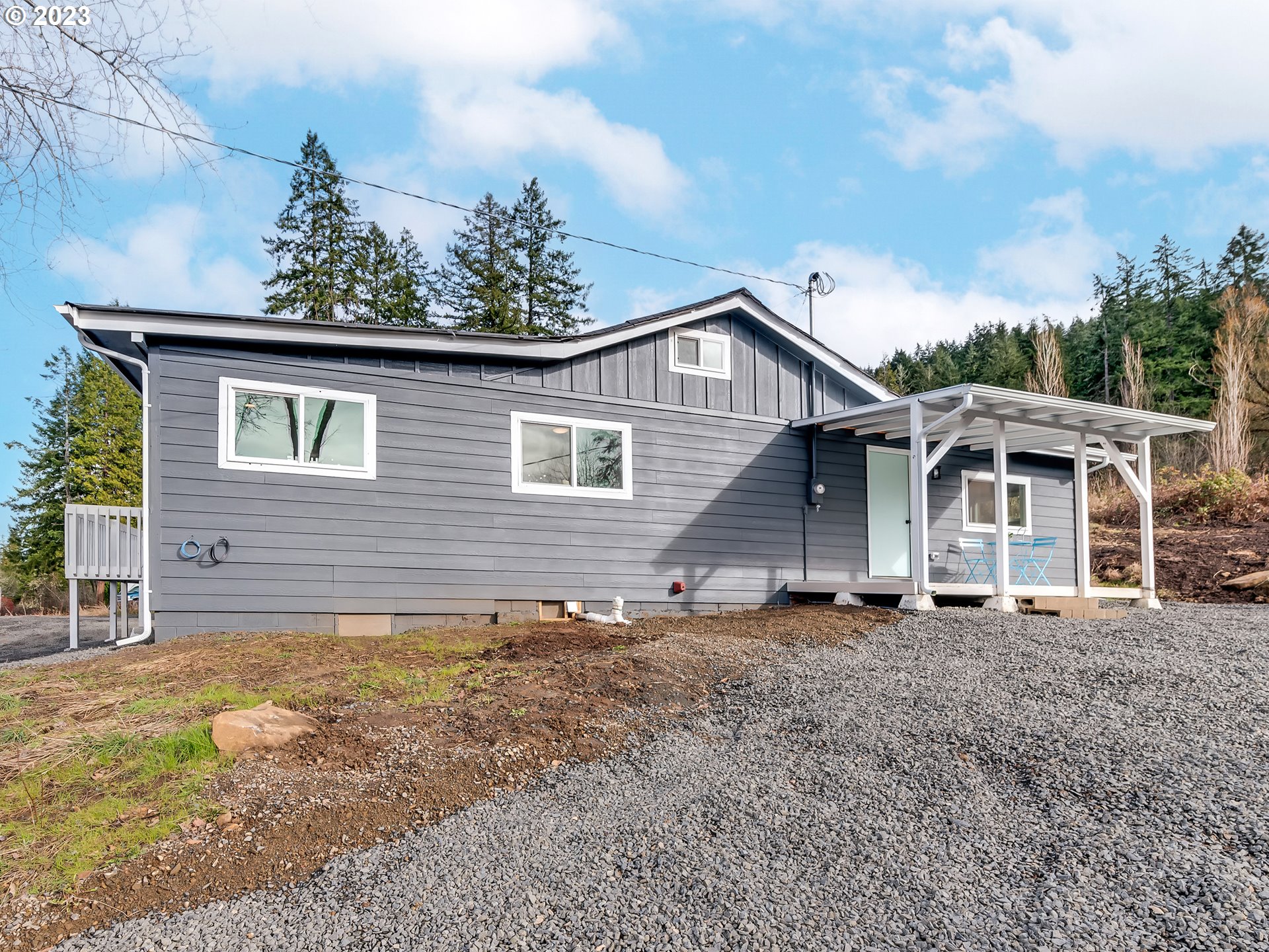 7935 South A Street Springfield, OR 97478 - Photo 28 of 32 Deck
