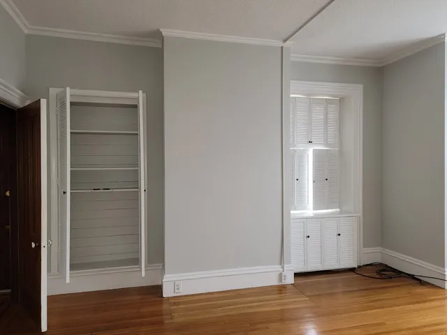 $1,850 | 172 Nesmith Street, Unit 1, Lowell, MA 01852