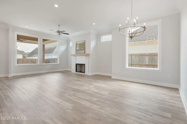 $374,990 | 213 Maple Branch Street, Lafayette, LA 70508