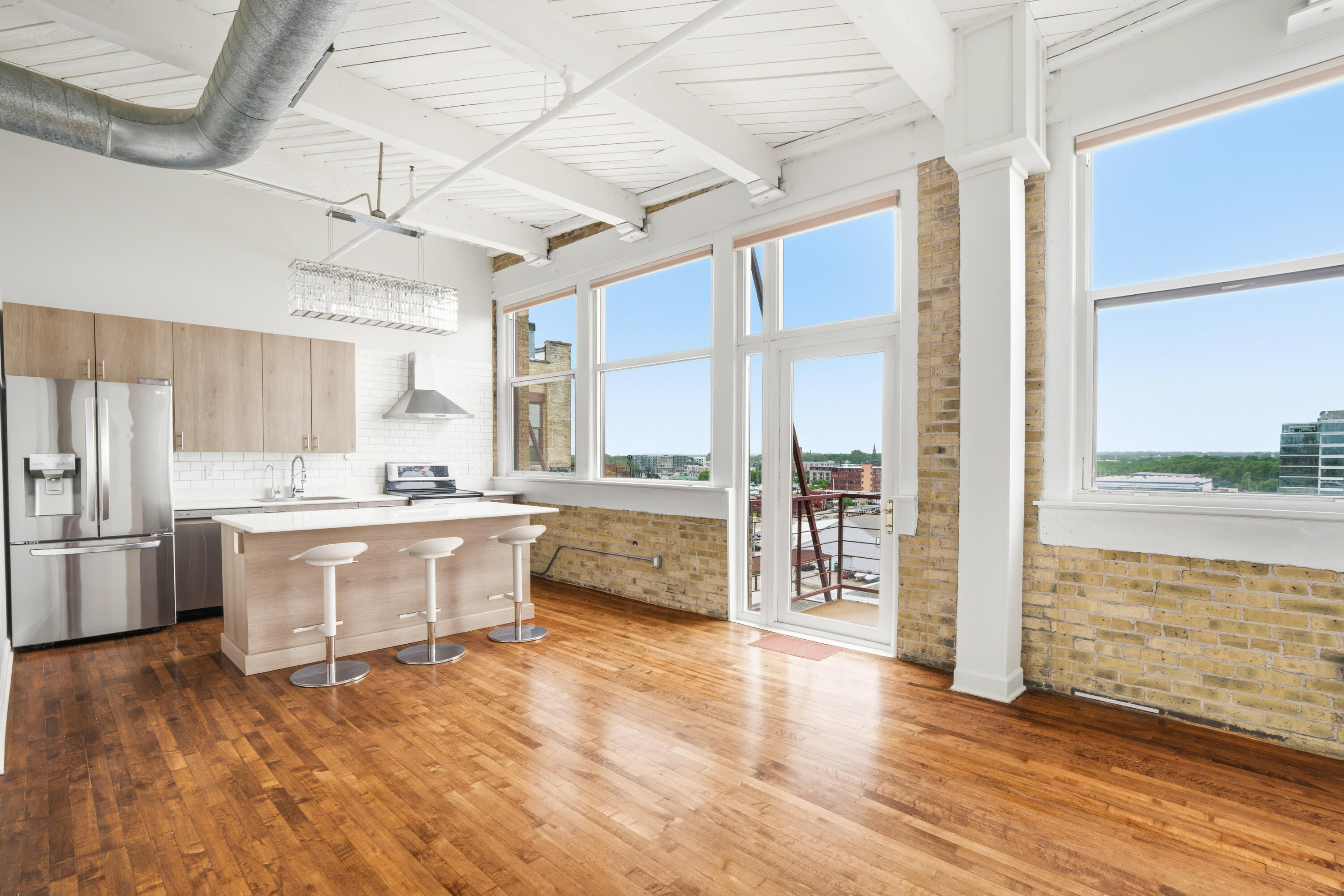 215 West Maple Street, Unit 607 Milwaukee, WI 53204 - Photo 8 of 20 Kitchen/Living Area