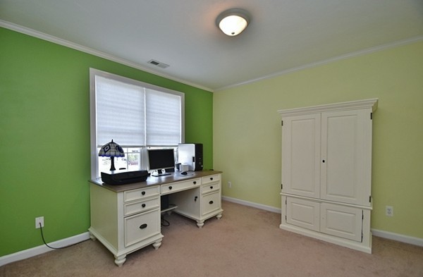 20 Duluth Street Worcester, MA 01604 - Photo 19 of 25