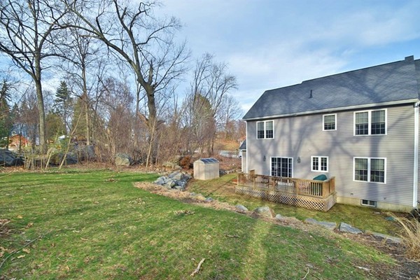 20 Duluth Street Worcester, MA 01604 - Photo 22 of 25