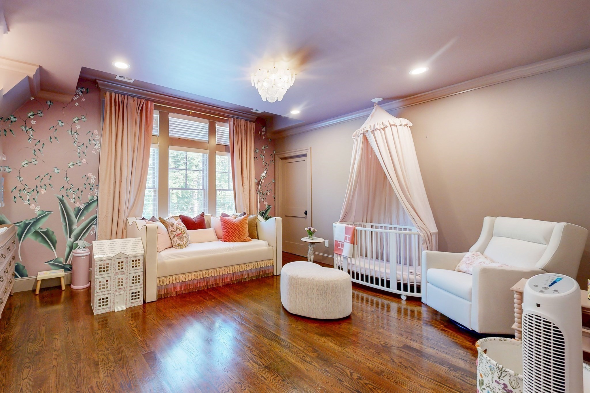 370 Grove Street Needham, MA 02492 - Photo 23 of 39 Gallery Image 23