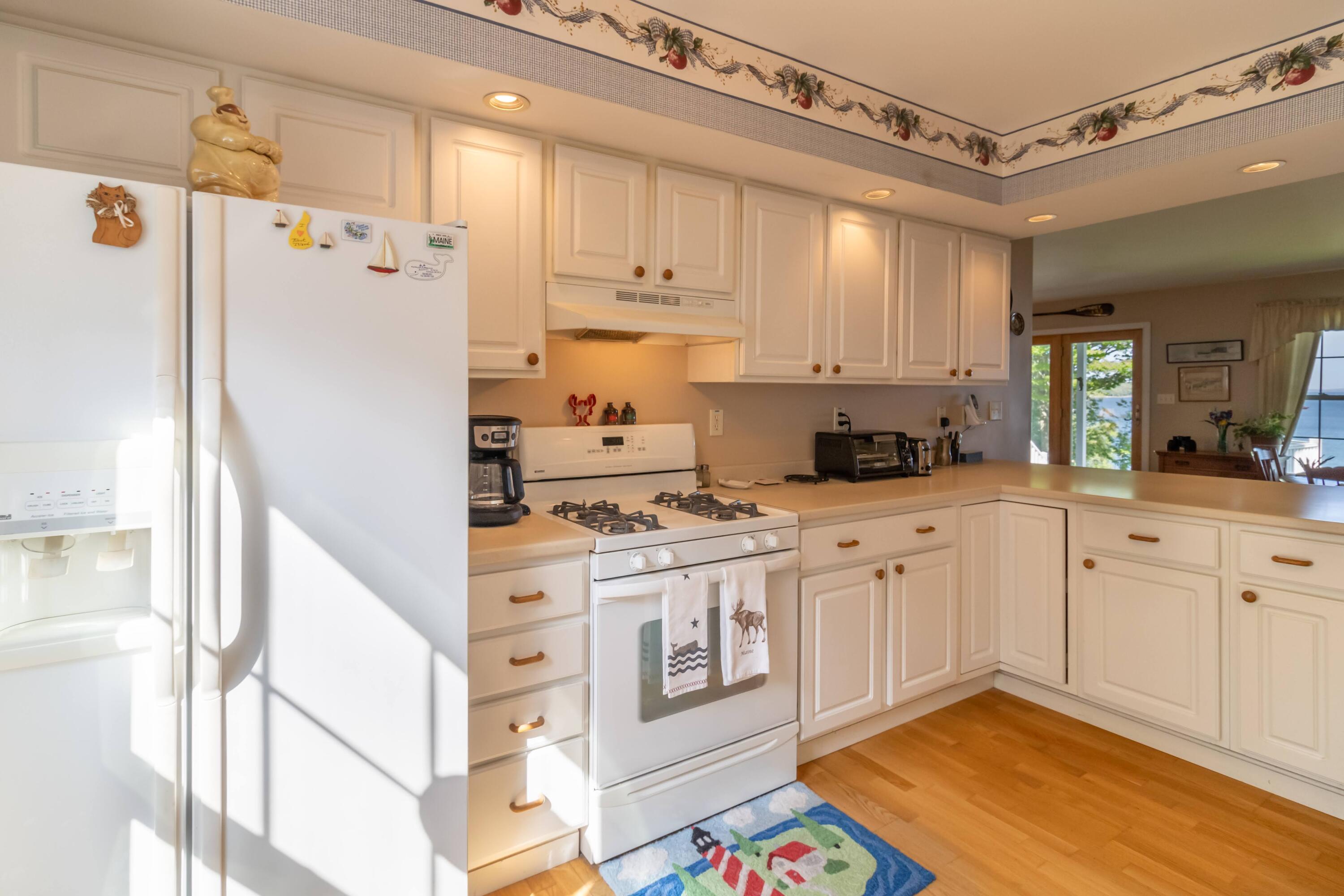 55 Fox Run Lamoine, ME 04605 - Photo 11 of 63 Kitchen