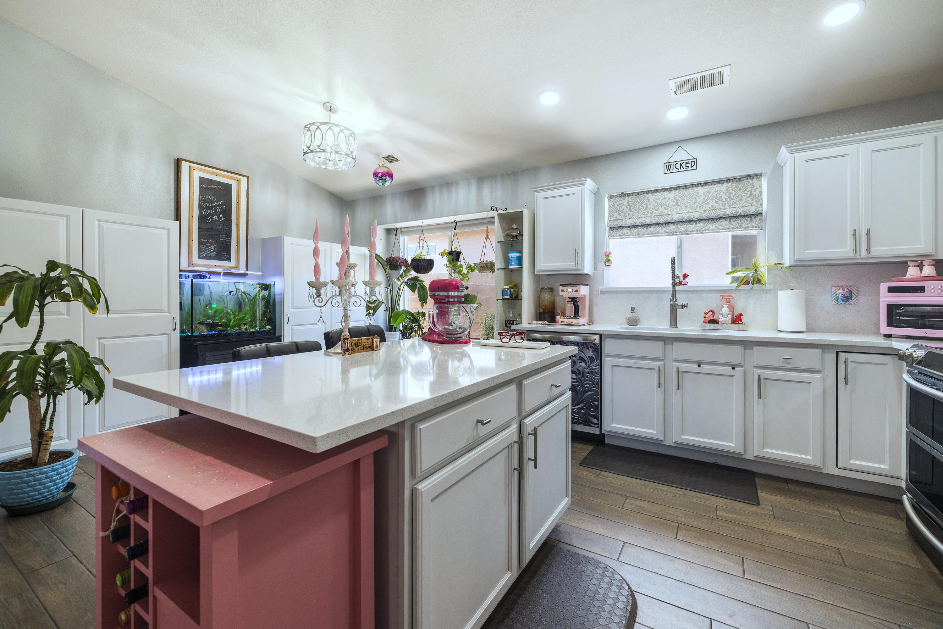 608 Soothing Meadows Drive Northeast Rio Rancho, NM 87144 - Photo 7 of 21 Gallery Image 7