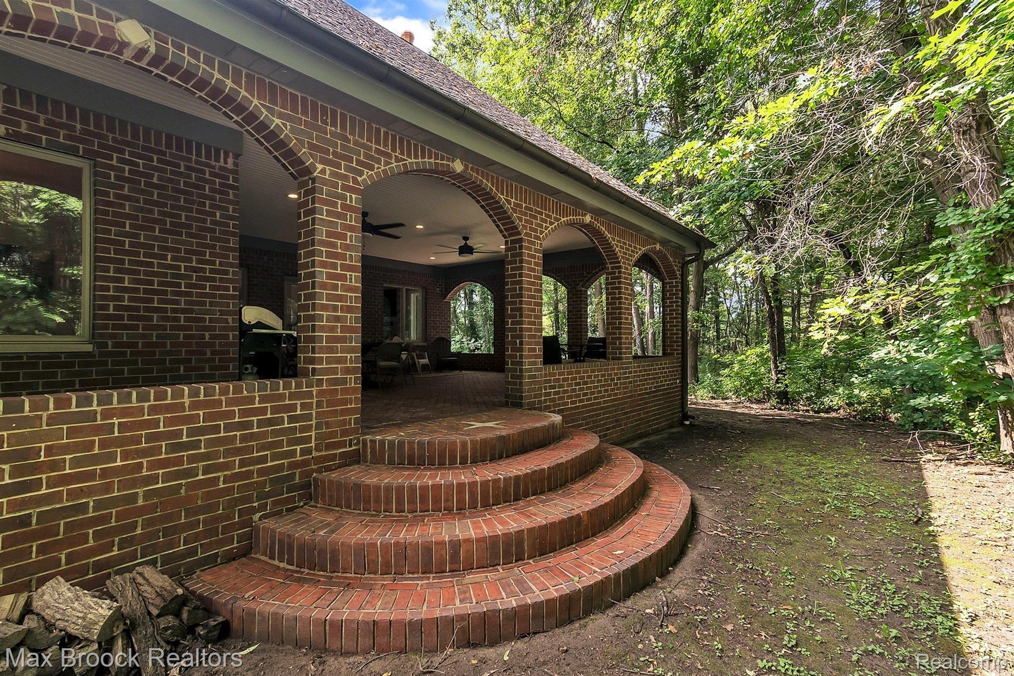 6765 Ridgewood Road Clarkston, MI 48346 - Photo 64 of 92 068-6765-Ridgewood-Rd-WindowStill-Re.jpg