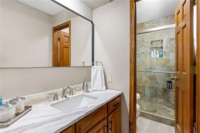 $400,000 | 19710 Kansas City Boulevard, Camden Point, MO 64018