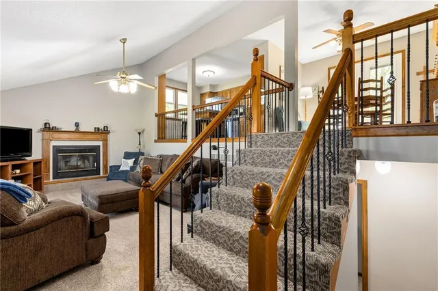 $400,000 | 19710 Kansas City Boulevard, Camden Point, MO 64018