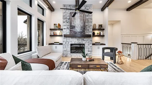 $799,000 | 119 Teton Ridge, Lake Winnebago, MO 64034