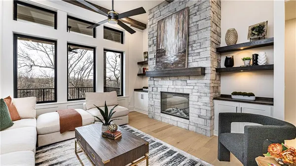 $795,000 | 119 Teton Ridge, Lake Winnebago, MO 64034