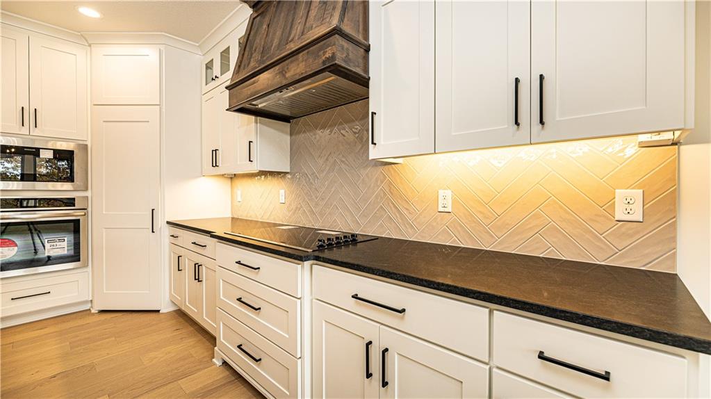 119 Teton Ridge Lake Winnebago, MO 64034 - Photo 5 of 49