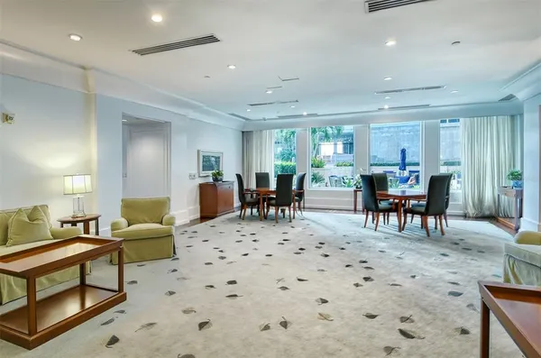 $5,500 | 1350 Main Street, Unit 903, Sarasota, FL 34236