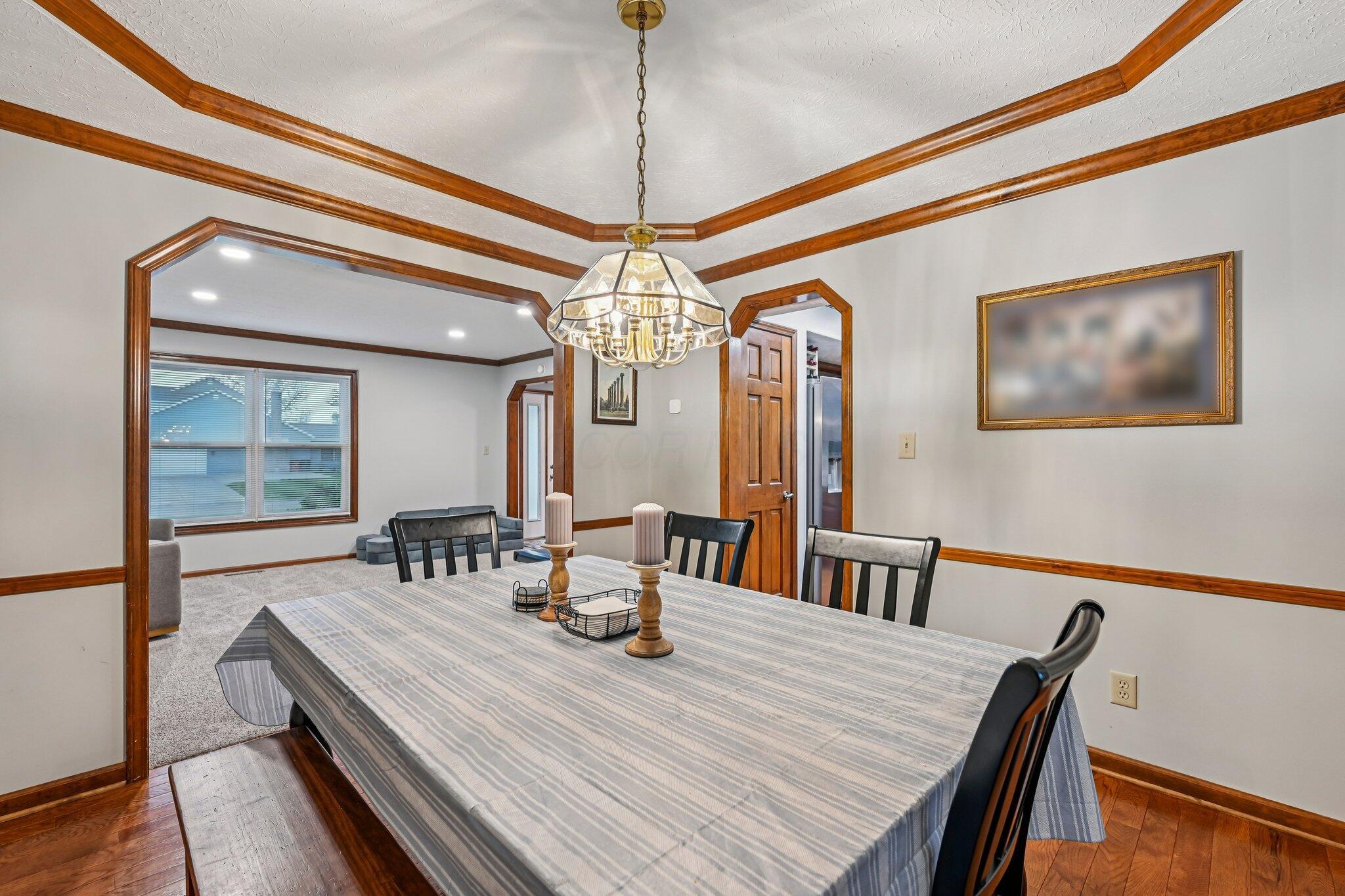 12324 Raintree Avenue Pickerington, OH 43147 - Photo 8 of 55 Dining Room