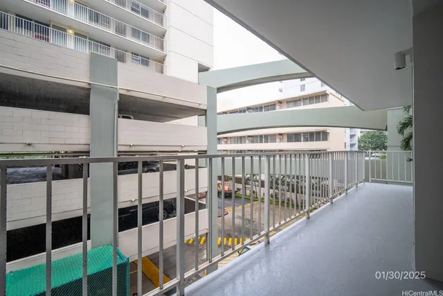 $2,550 | 2222 Aloha Drive, Unit 204, Honolulu, HI 96815