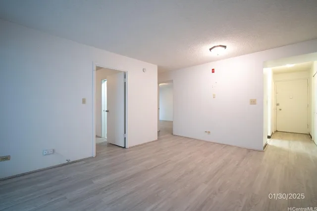 $2,550 | 2222 Aloha Drive, Unit 204, Honolulu, HI 96815