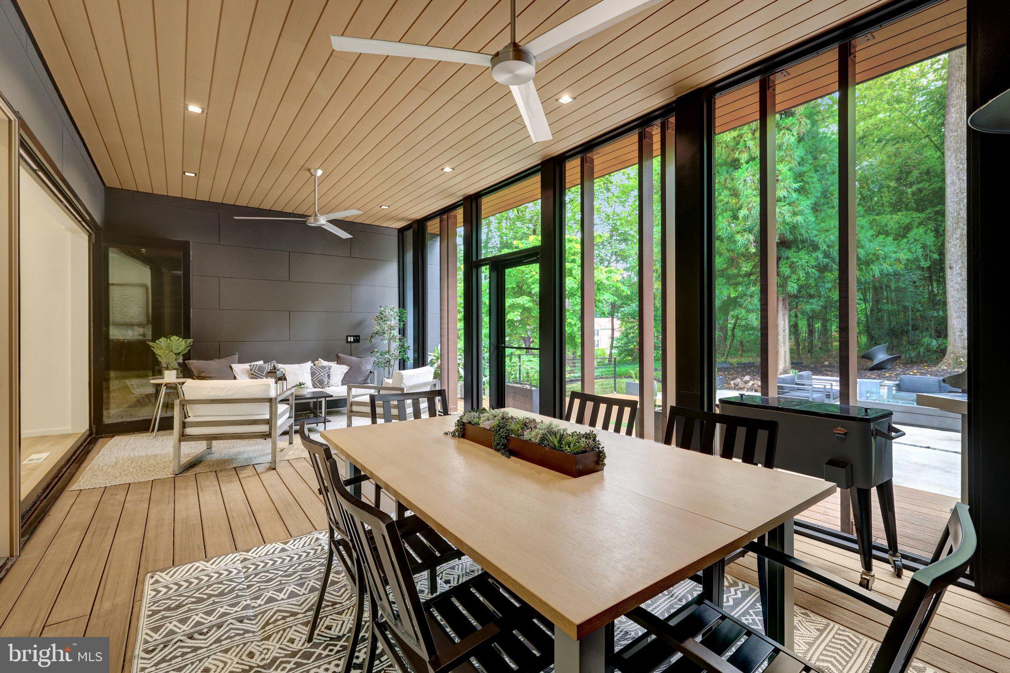 7815 Old Falls Road McLean, VA 22102 - Photo 14 of 85 Screened room perfect for dinners and coffee