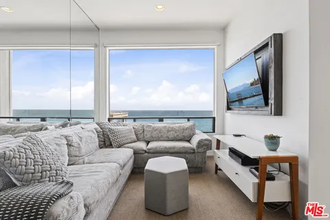 $5,485,000 | 26172 Pacific Coast Highway, Malibu, CA 90265
