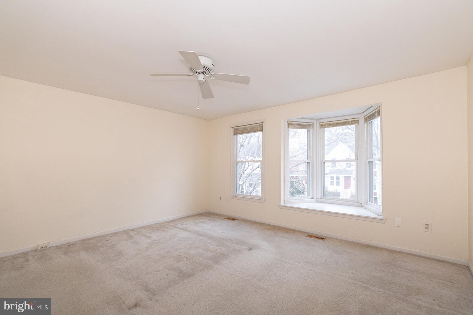 1703 Whisperhill Drive Reston, VA 20194 - Photo 20 of 26