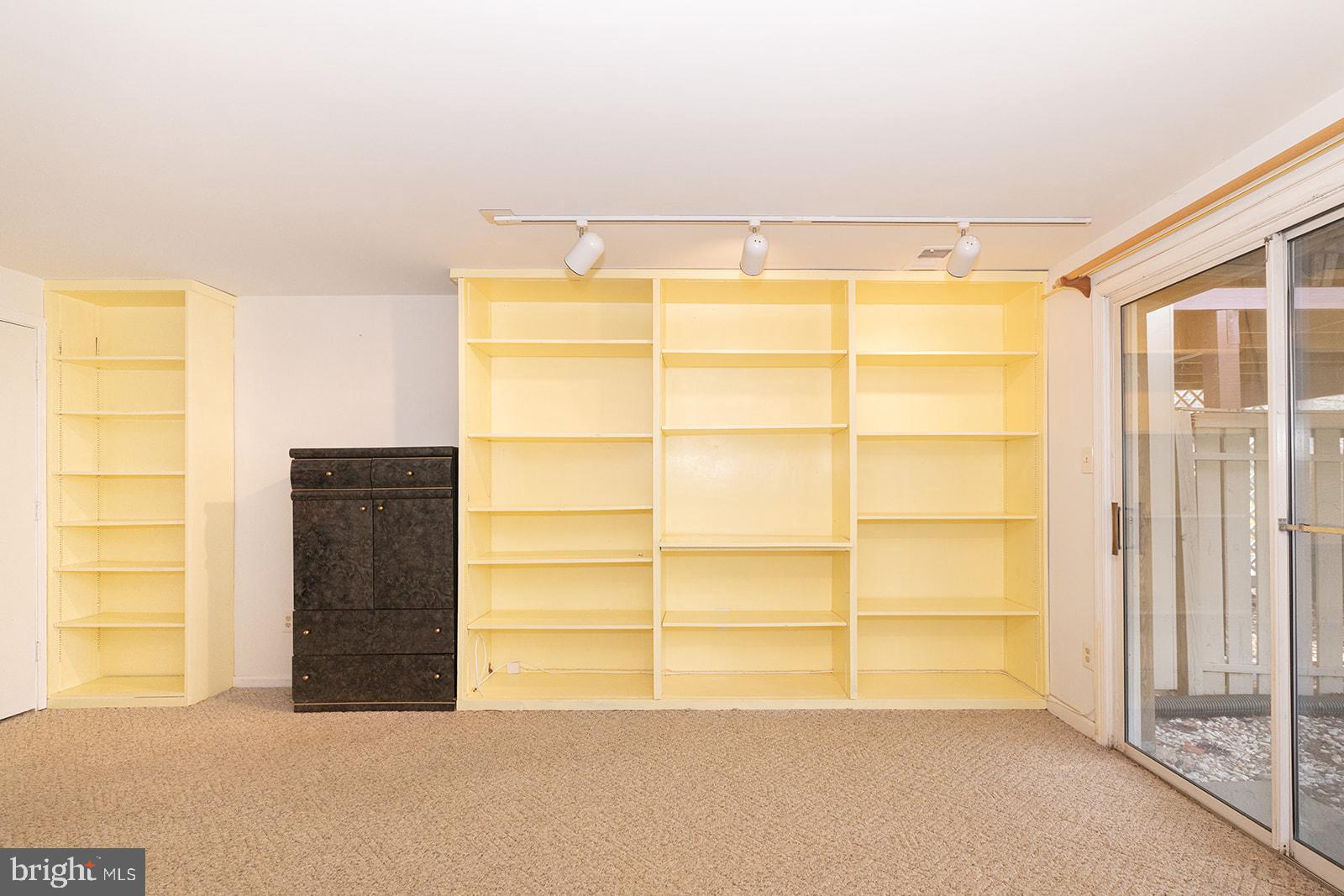 1703 Whisperhill Drive Reston, VA 20194 - Photo 22 of 26