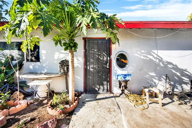 $900,000 | 691 Lincoln Avenue, Pasadena, CA 91103