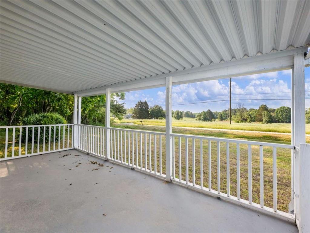 8490 Belton Bridge Road Lula, GA 30554 - Photo 23 of 42