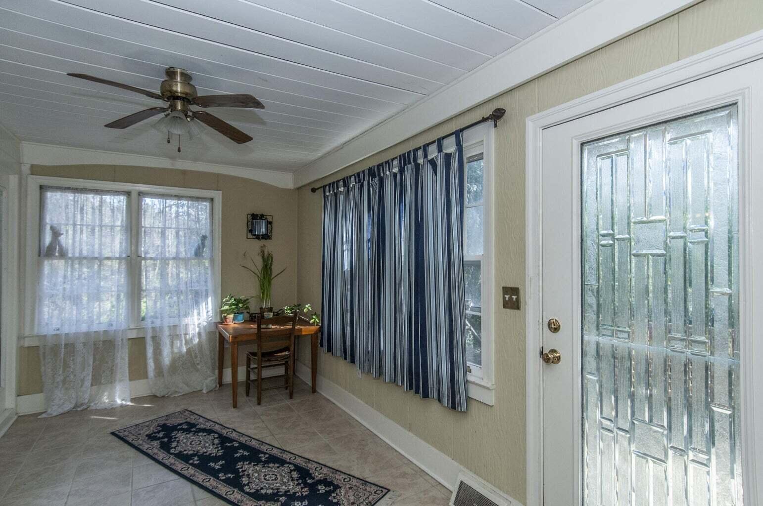166 Hiers Corner Road Walterboro, SC 29488 - Photo 12 of 18 Sunroom