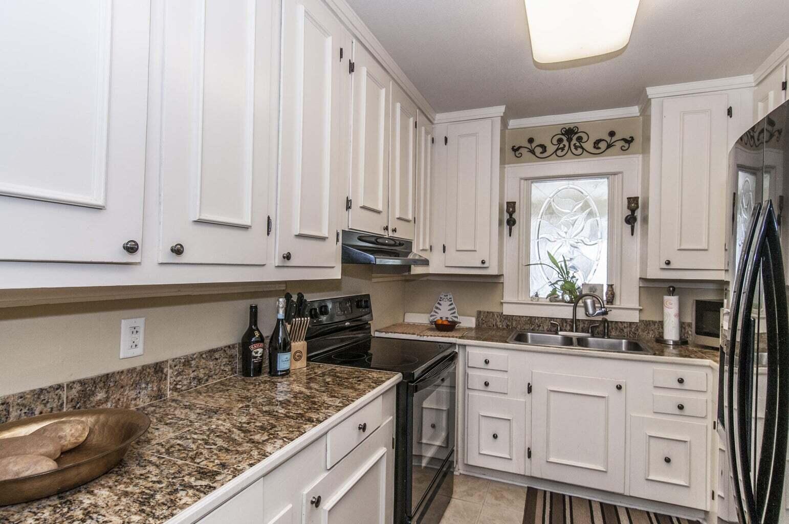 166 Hiers Corner Road Walterboro, SC 29488 - Photo 6 of 18 Hiers 6