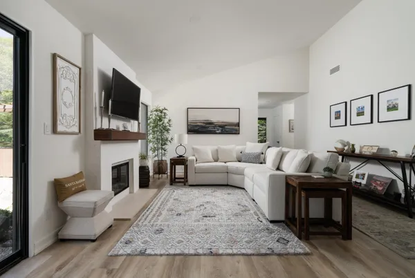 $1,589,000 | 621 Las Perlas Drive, Santa Barbara, CA 93111