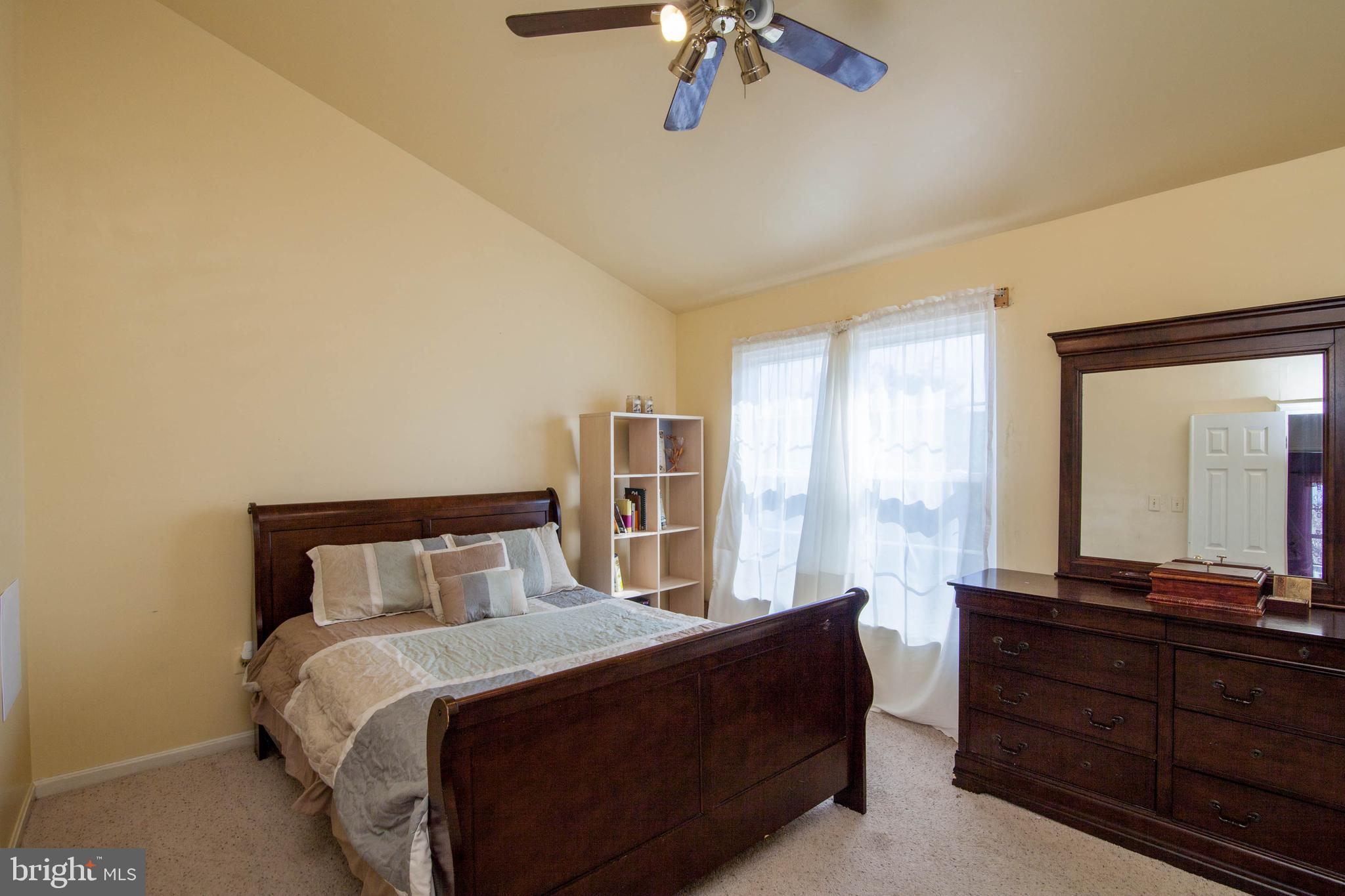 7104 Dew Drop Way Clinton, MD 20735 - Photo 14 of 30 Gallery Image 14