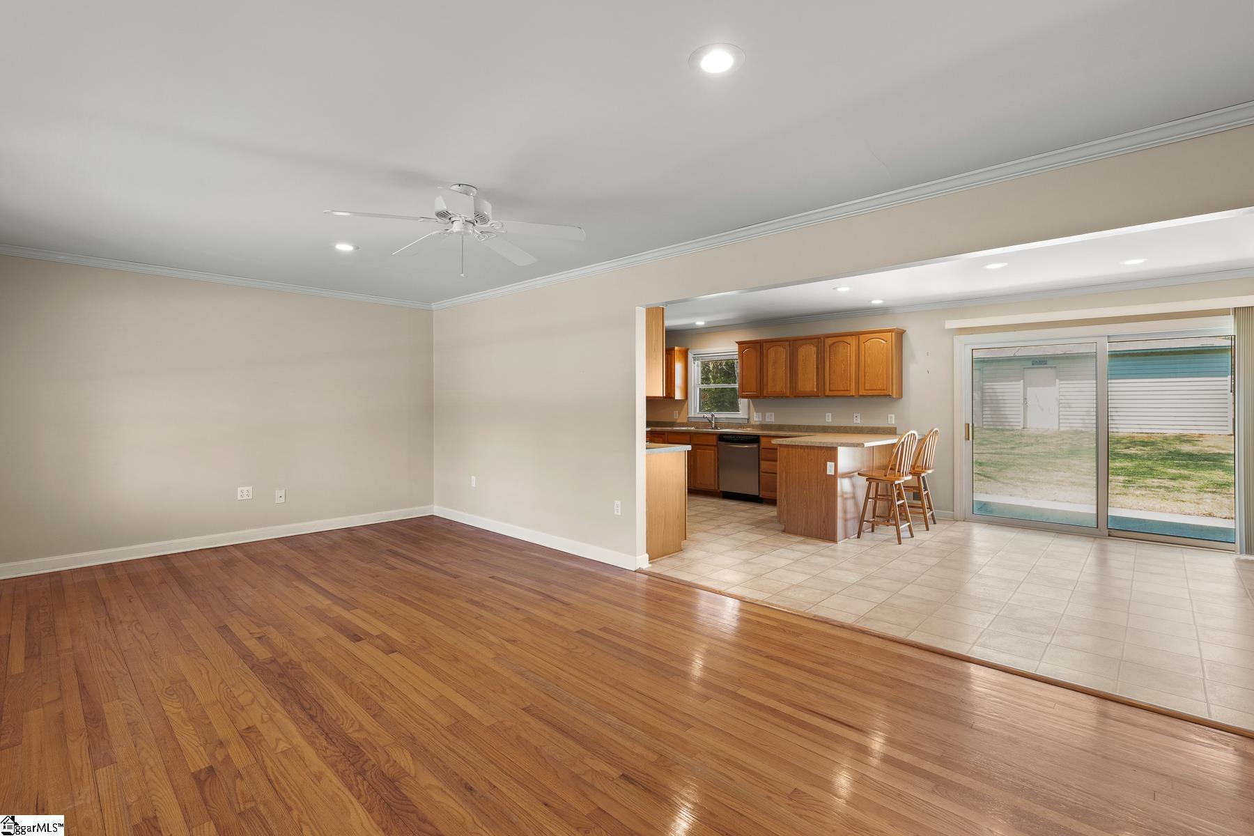 2023 Sheldon Drive Anderson, SC 29621 - Photo 4 of 18