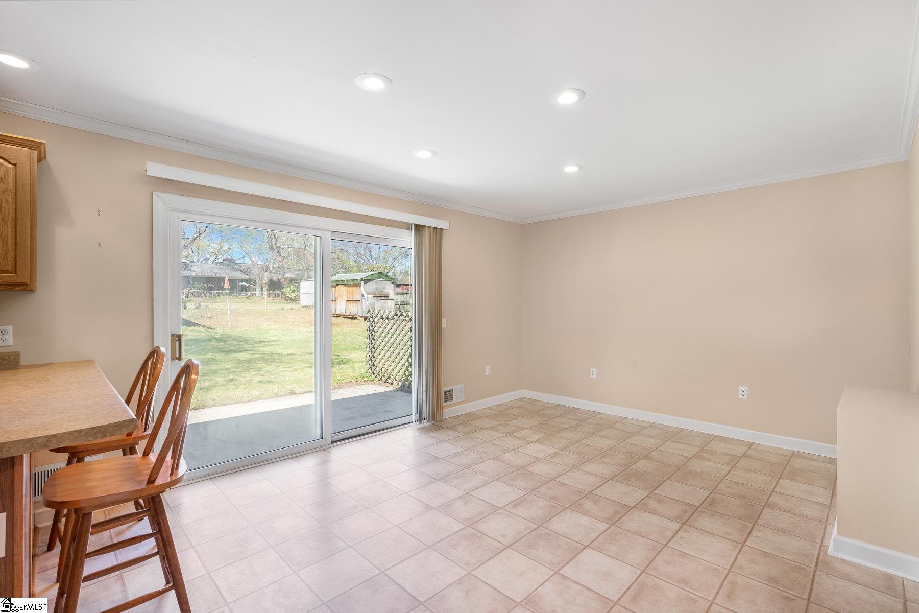 2023 Sheldon Drive Anderson, SC 29621 - Photo 5 of 18
